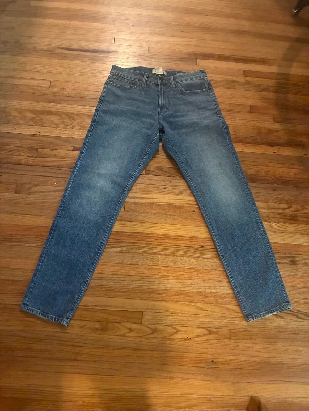 Madewell Men's Medium Blue Slim-Straight Jeans